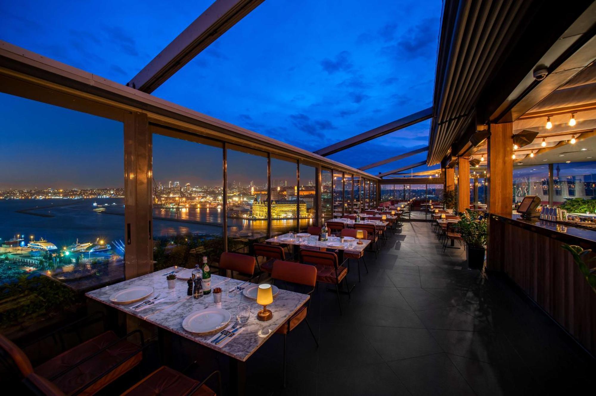 Hotel Doubletree By Hilton Istanbul - Moda Exterior foto